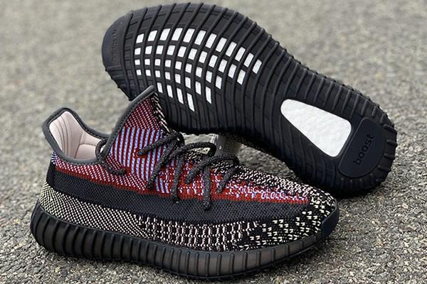 Yeezy Boost 350 V2 Yecheil